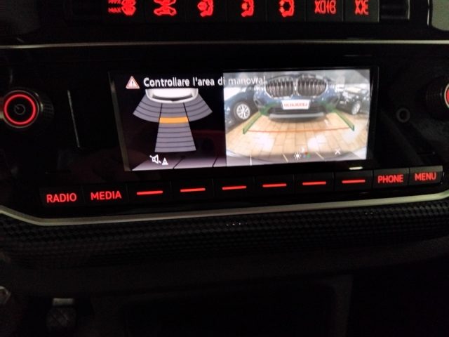 VOLKSWAGEN up! usata, con Autoradio digitale
