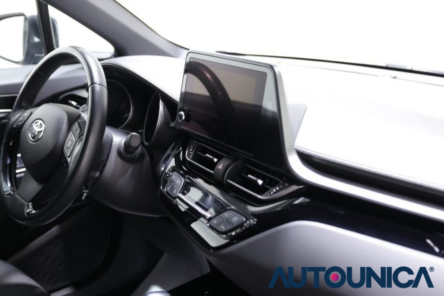 TOYOTA C-HR usata 49