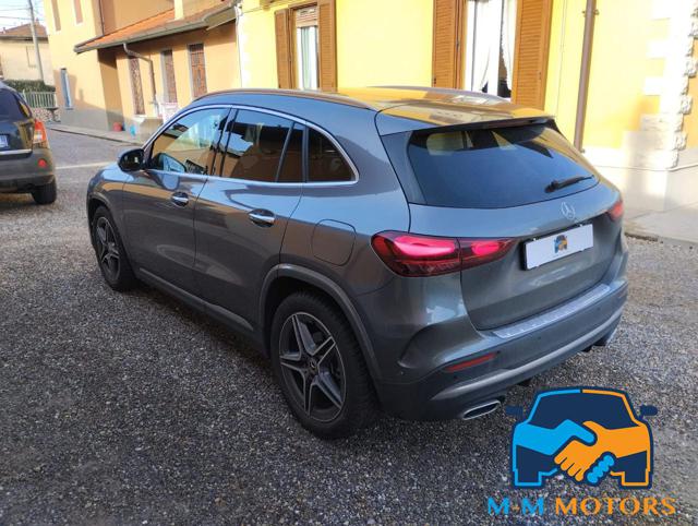 MERCEDES-BENZ GLA 200 usata, con Autoradio