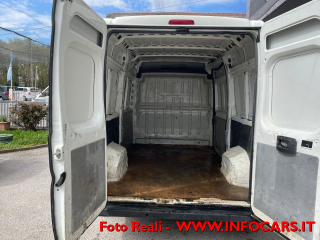 PEUGEOT Boxer usata, con Climatizzatore