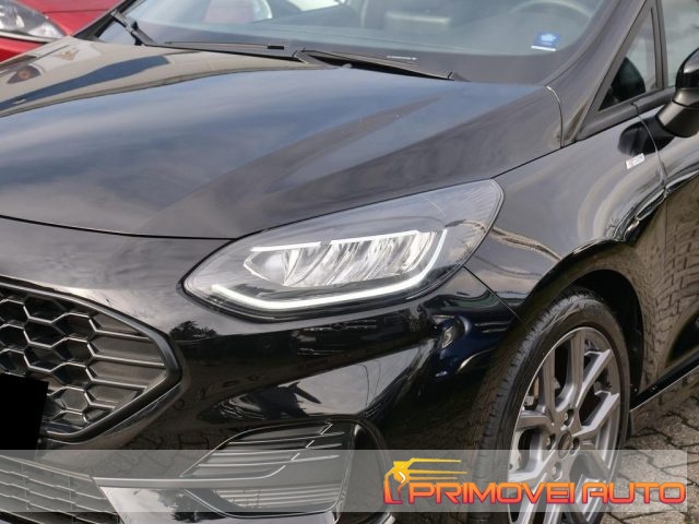 FORD Fiesta usata, con Specchietti laterali elettrici