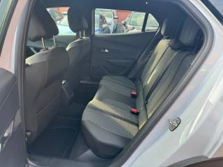 PEUGEOT 2008 usata, con Fari LED