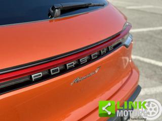 PORSCHE Macan usata, con USB