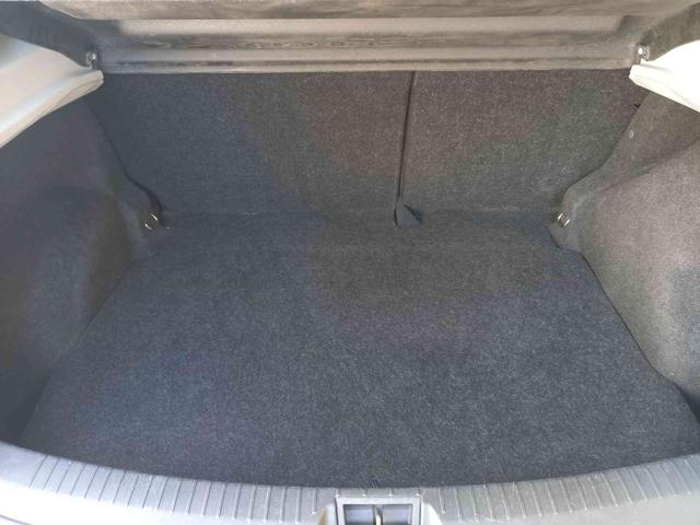 NISSAN Qashqai usata, con Fari bi-xeno
