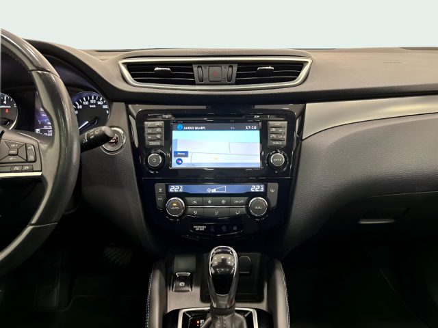 NISSAN Qashqai usata, con USB