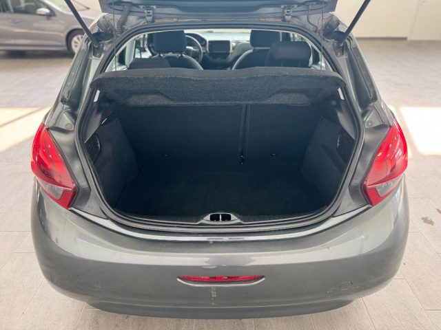 PEUGEOT 208 usata, con Bluetooth