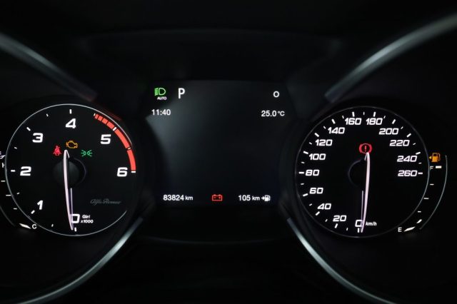 ALFA ROMEO Stelvio usata 6