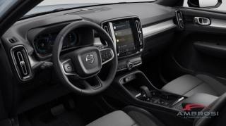 VOLVO XC40 usata 8
