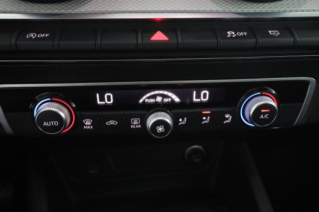 AUDI Q2 usata 11
