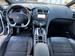 DS AUTOMOBILES DS 5 usata, con Sedile posteriore sdoppiato