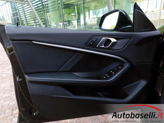 BMW 220 usata, con Sensori di parcheggio posteriori