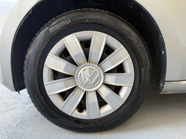 VOLKSWAGEN up! usata 19