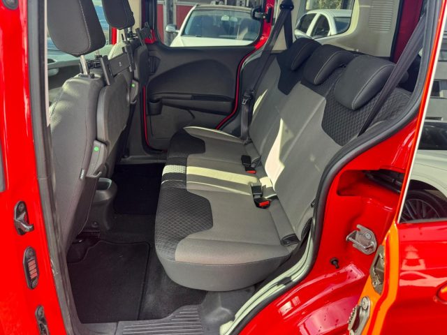 FORD Tourneo Courier usata, con Volante multifunzione