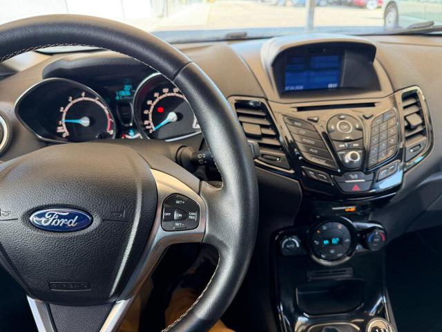 FORD Fiesta usata, con Servosterzo