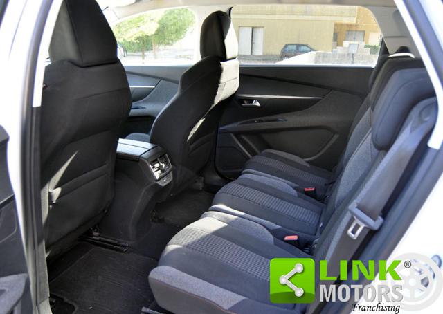 PEUGEOT 5008 usata, con Climatizzatore