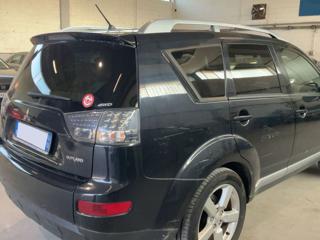 MITSUBISHI Outlander usata, con Airbag laterali