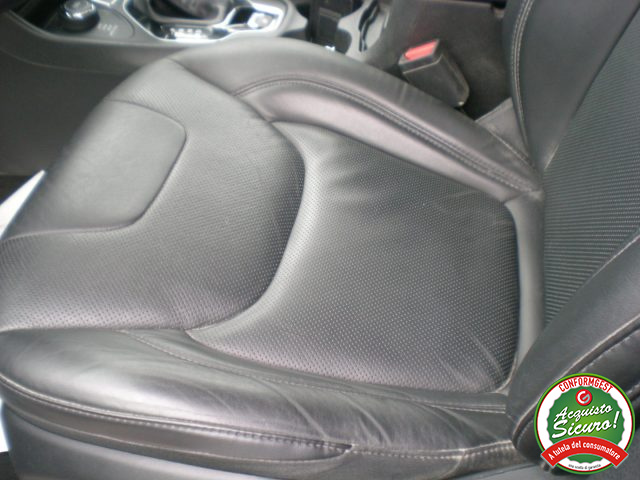 JEEP Cherokee usata, con Fari LED