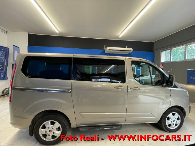 FORD Tourneo Custom usata, con Chiusura centralizzata