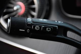 MERCEDES-BENZ EQE usata, con Luci diurne LED