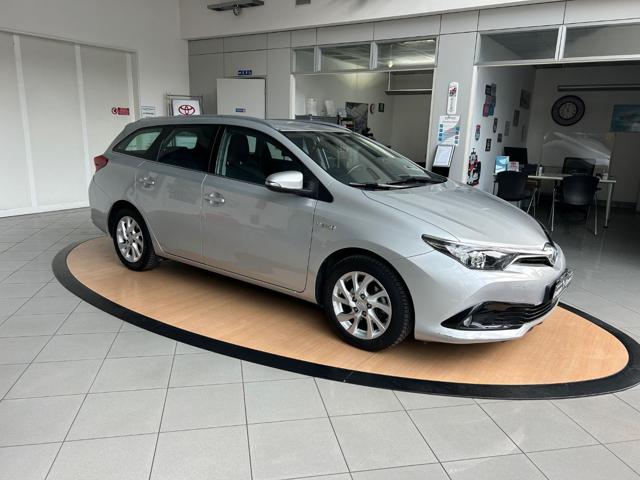 TOYOTA Auris Touring Sports usata, con Alzacristalli elettrici