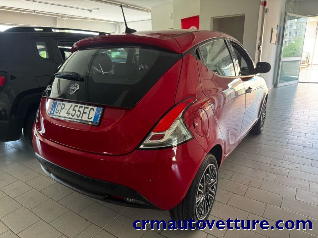 LANCIA Ypsilon usata, con Airbag