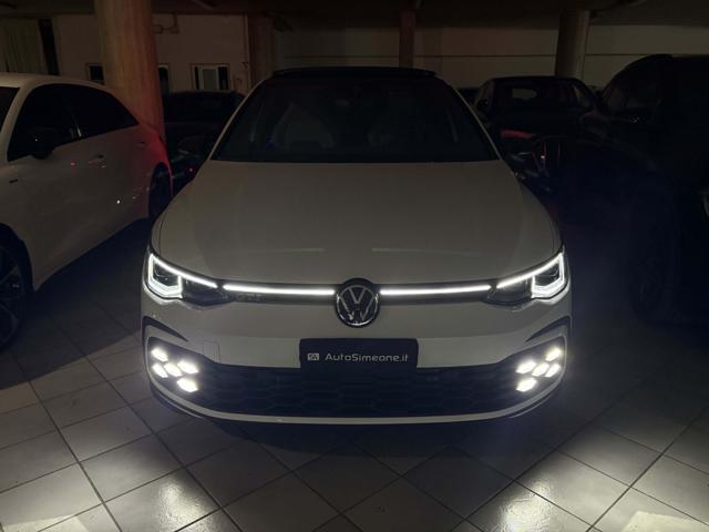 VOLKSWAGEN Golf usata, con ESP