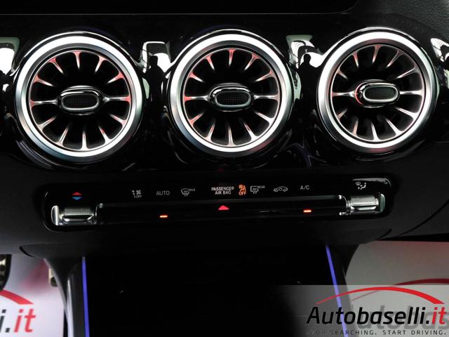 MERCEDES-BENZ GLA 180 usata, con Riconoscimento dei segnali stradali