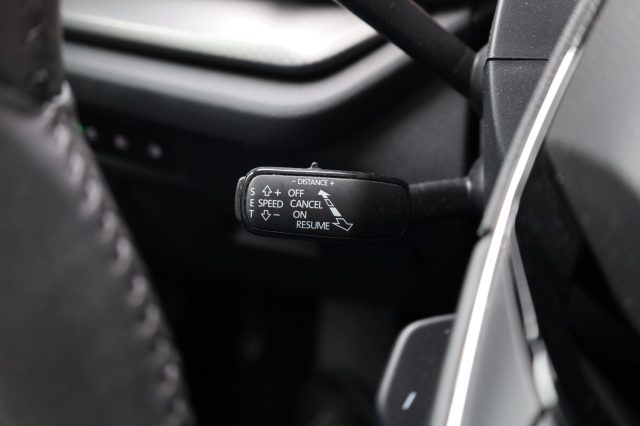 SKODA Octavia usata, con Sensori di parcheggio anteriori