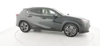 LEXUS UX 250h usata, con Vetri oscurati