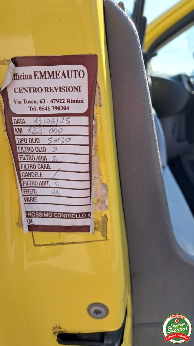 PEUGEOT 107 usata, con Boardcomputer