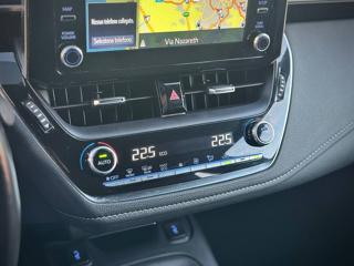 TOYOTA Corolla usata, con Volante multifunzione