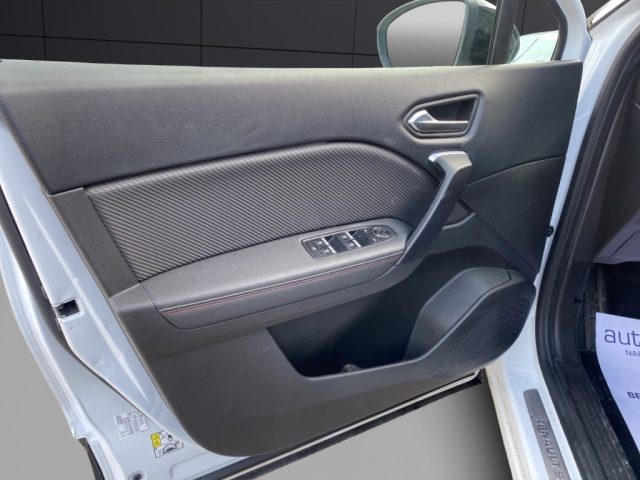 RENAULT Captur usata, con Servosterzo