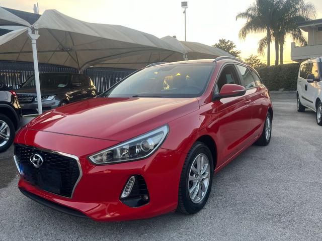 HYUNDAI i30 usata, con Airbag laterali