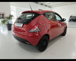 LANCIA Ypsilon usata, con Autoradio