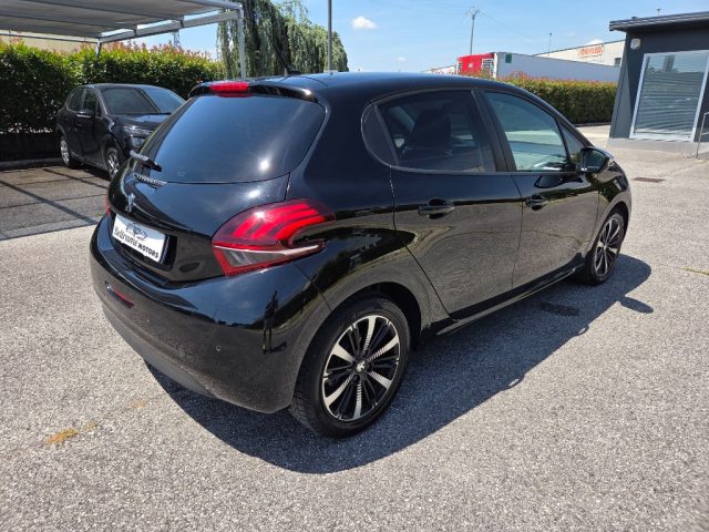PEUGEOT 208 usata, con Airbag Passeggero