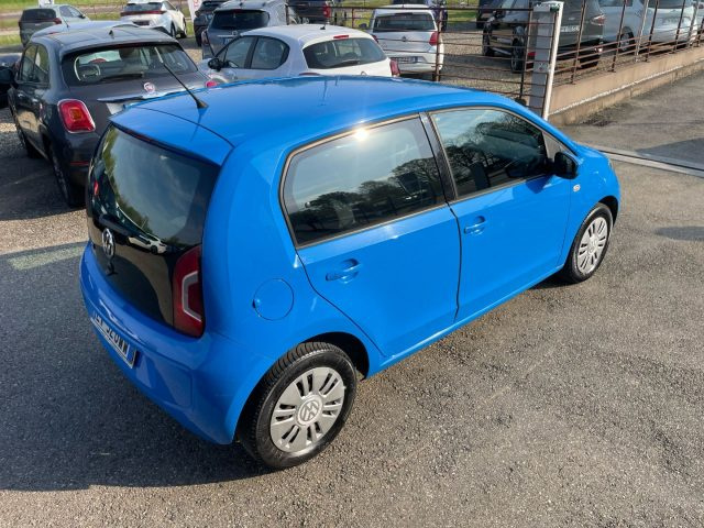 VOLKSWAGEN up! usata, con Autoradio