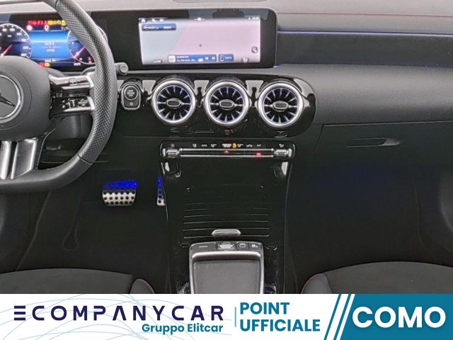 MERCEDES-BENZ CLA 200 usata, con Chiusura centralizzata
