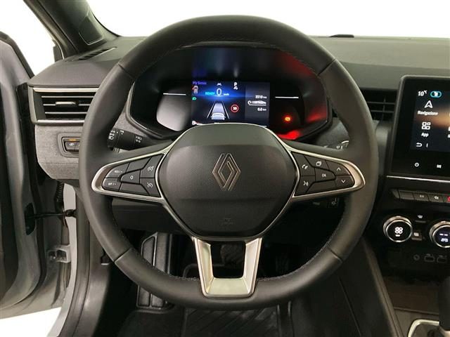 RENAULT Clio usata, con Sensori di parcheggio posteriori