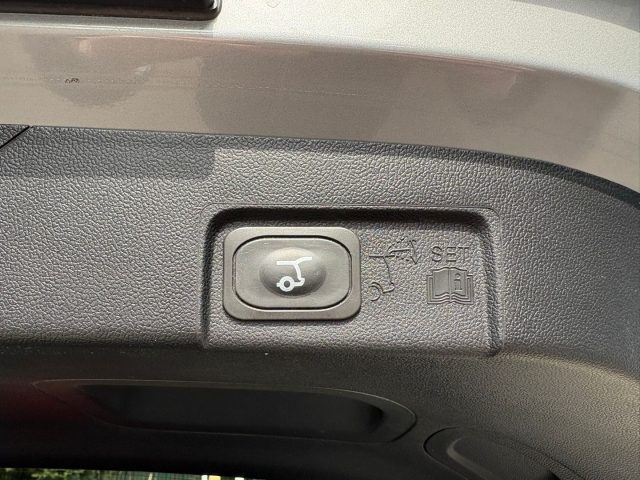 FORD Puma usata, con Volante in pelle