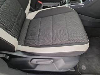 VOLKSWAGEN T-Roc usata, con Fendinebbia