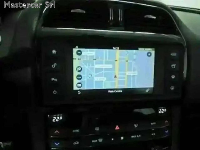 JAGUAR F-Pace usata, con Climatizzatore