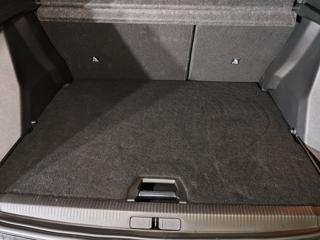 PEUGEOT 2008 usata, con Park Distance Control