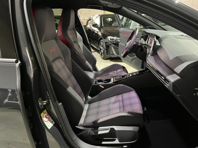 VOLKSWAGEN Golf usata, con Vetri oscurati
