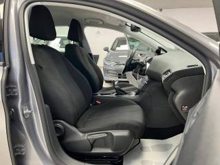 PEUGEOT 308 usata, con Climatizzatore