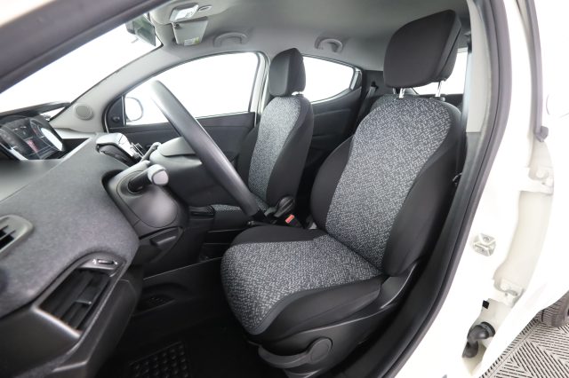 LANCIA Ypsilon usata 2