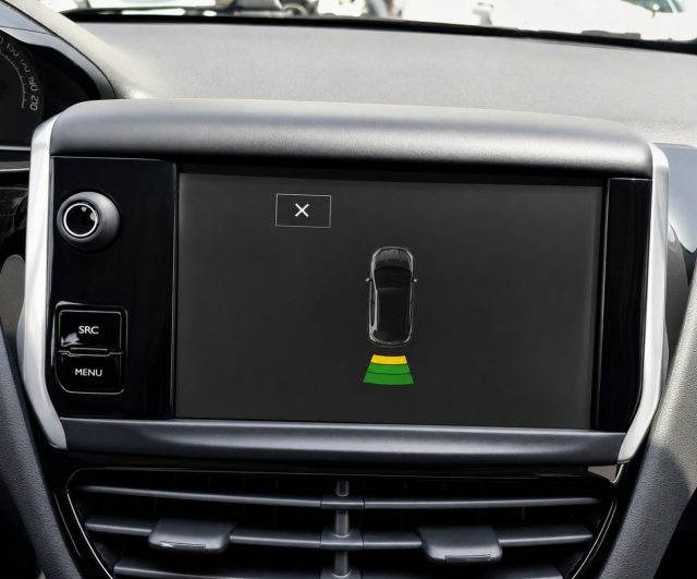 PEUGEOT 208 usata, con Controllo trazione