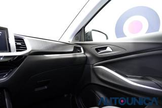 OPEL Grandland usata, con Sensori di parcheggio anteriori