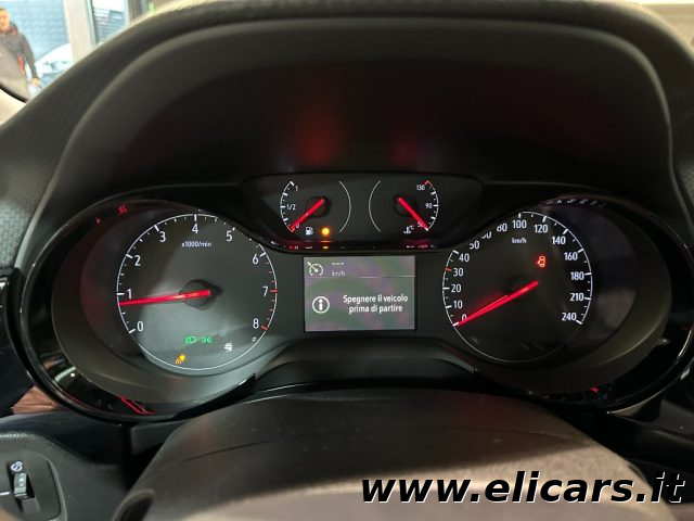 OPEL Corsa usata, con ESP