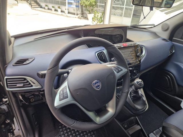 LANCIA Ypsilon usata, con Servosterzo