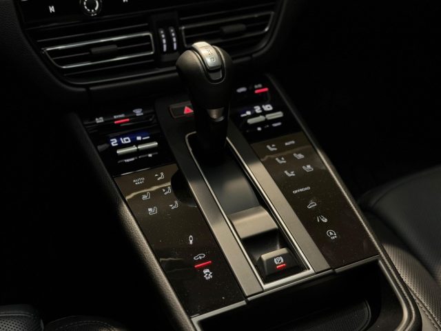 PORSCHE Macan usata, con Chiusura centralizzata